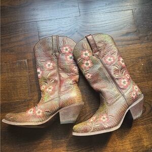 Durango Multicolor Floral Heeled Boots